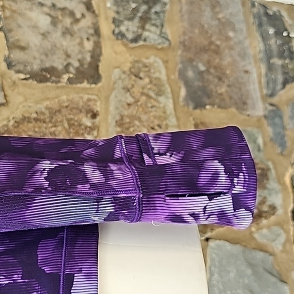 Athleta Women's Rainier Half Zip Print Sz. M color Spliced Floral Basalt - Picture 9 of 16